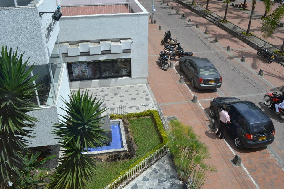 Hotel Calamo Plaza ピタリト エクステリア 写真