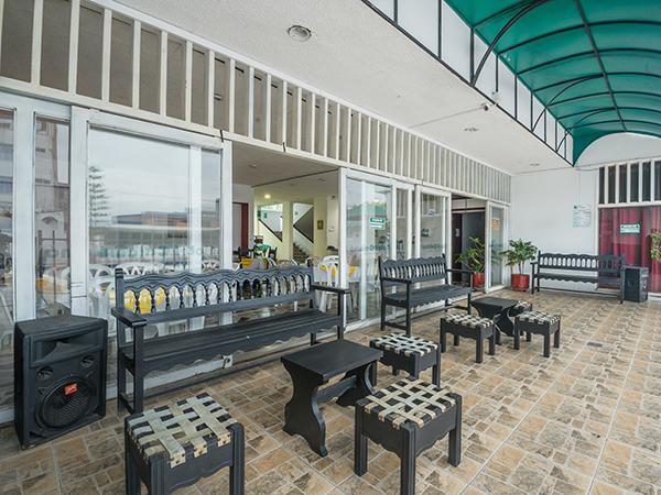 Hotel Calamo Plaza ピタリト エクステリア 写真