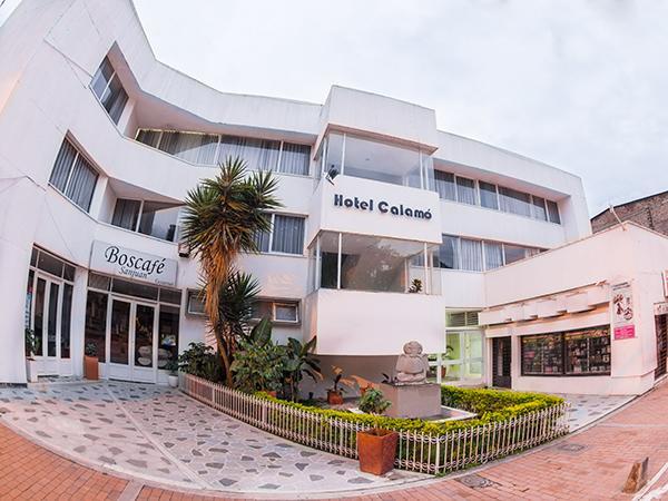 Hotel Calamo Plaza ピタリト エクステリア 写真